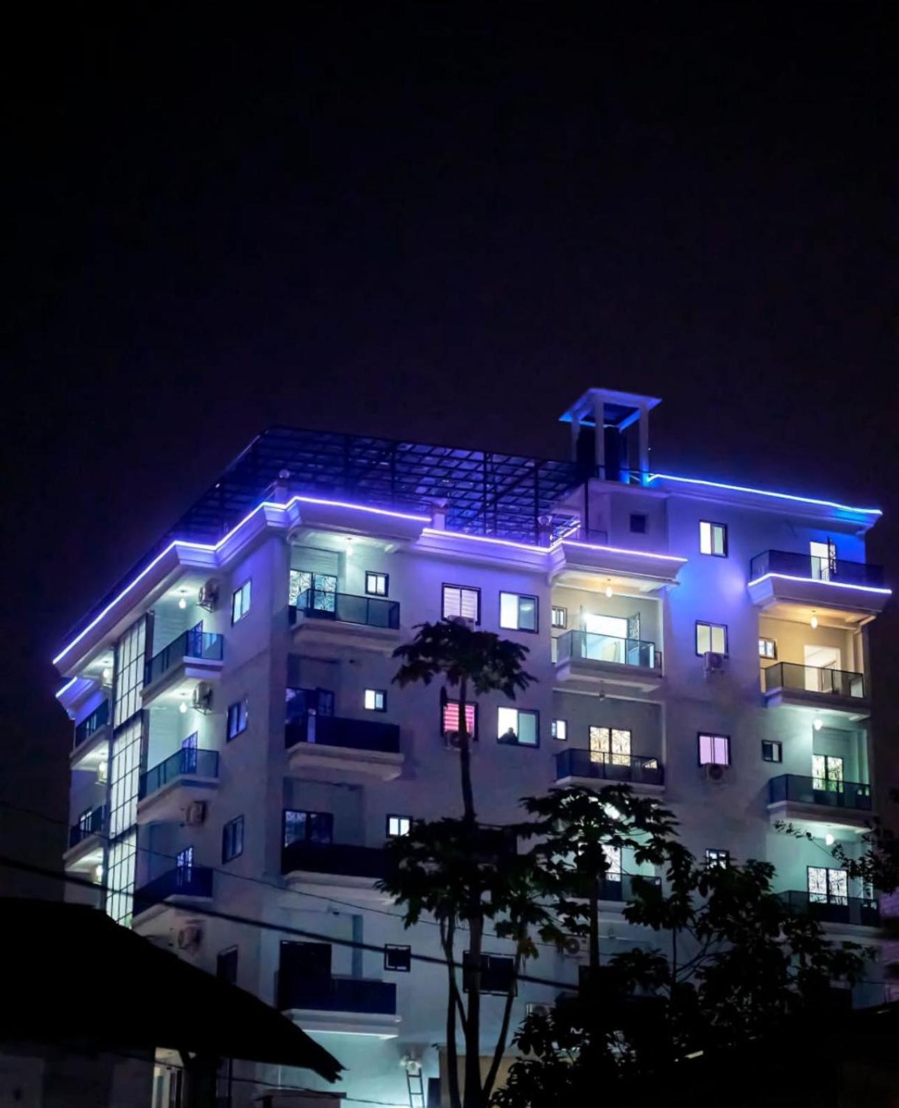 Elite Complex Hotel ยาอุนเด ภายนอก รูปภาพ