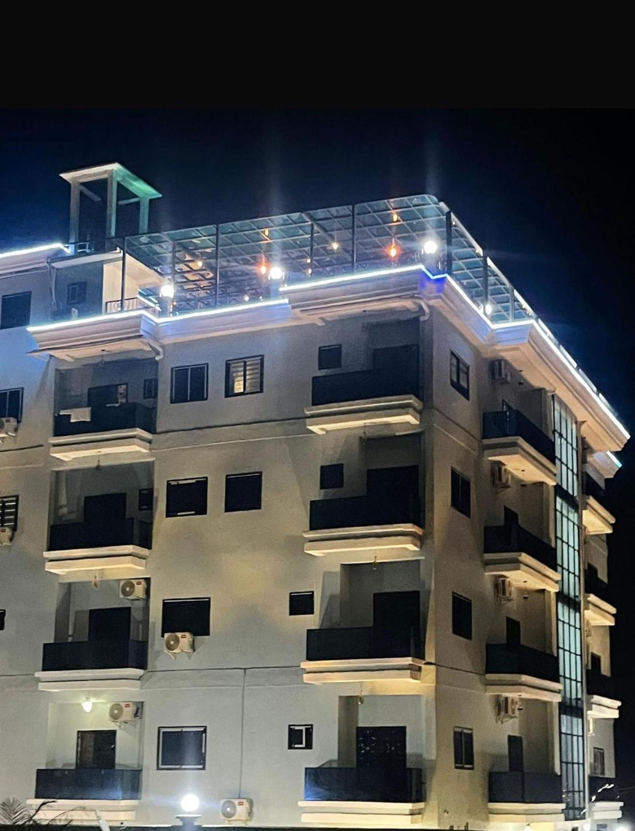 Elite Complex Hotel ยาอุนเด ภายนอก รูปภาพ