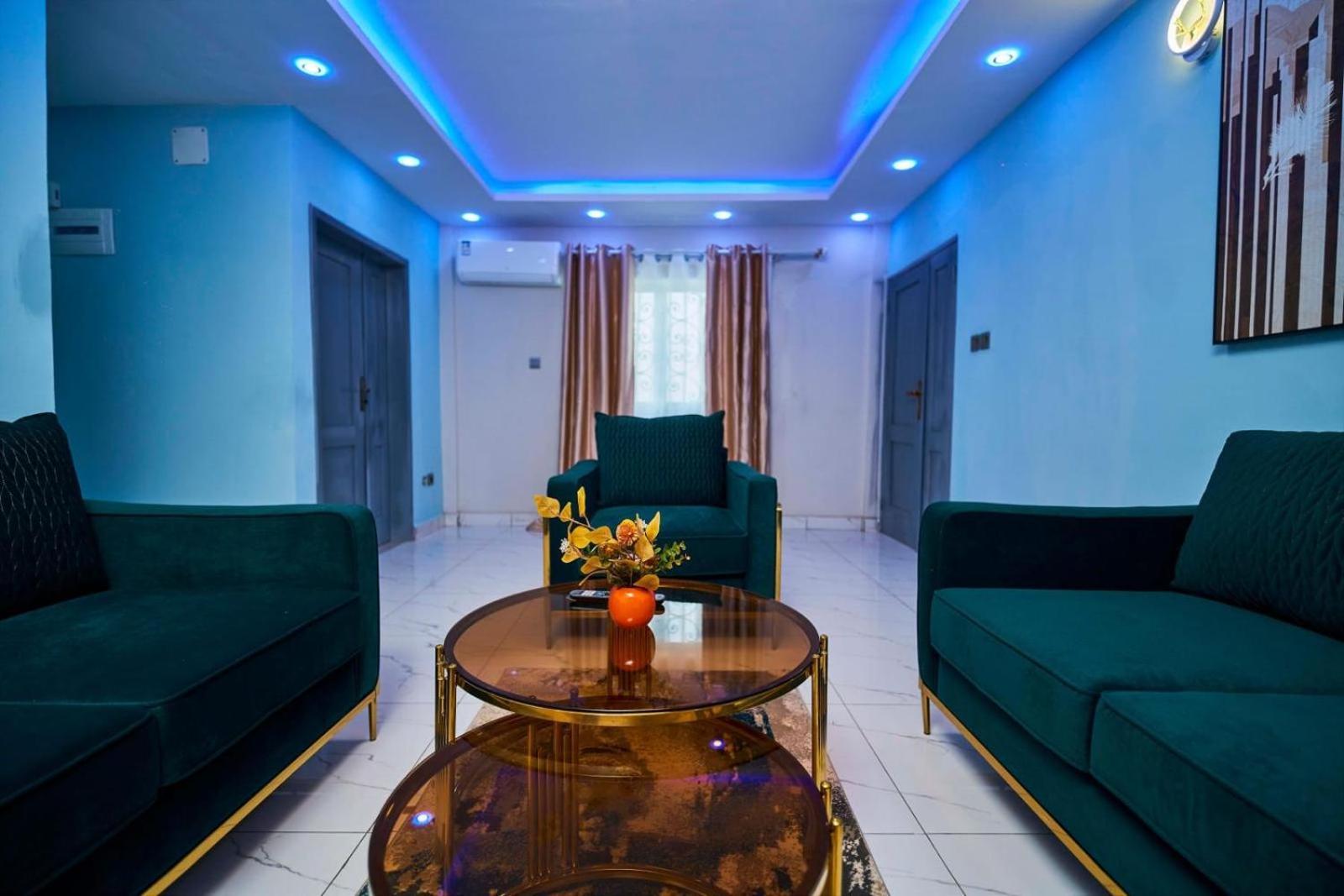 Elite Complex Hotel ยาอุนเด ภายนอก รูปภาพ